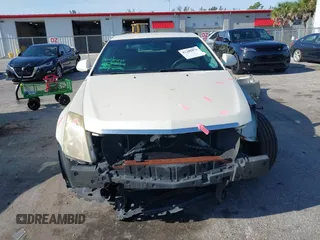 2009 Cadillac CTS RWD z VIN 1G6DF577190106800, wystawiony jako IAAI lot #42316470 z przebiegiem 147 836 mil mil oraz . Historia ofert i sprzedaży dostępna na DreamBid. Obrazek 13.
