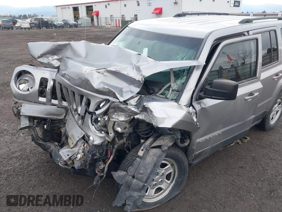2016 Jeep Patriot Sport with VIN 1C4NJRBB6GD556435, listed as a IAAI auction lot 41949935 with 145,352 mi miles and . Bid and sale history available at carsss.com. Image 6.