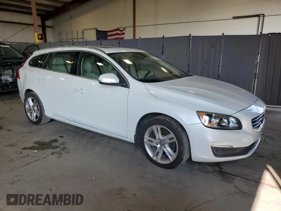 2015 Volvo V60 с VIN YV126MEC0F1205624, выставлен на аукционе Copart как лот 70863984 с пробегом 128 952 миль миль и Списание • Salvage title. История ставок и продаж доступна на DreamBid. Изображение 4.