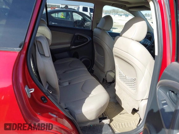 2007 Toyota RAV4 Limited with VIN JTMBK31V176018450, listed as a IAAI auction lot 41811887 with 171,059 mi miles. Bid and sale history available at carsss.com. Image 8.