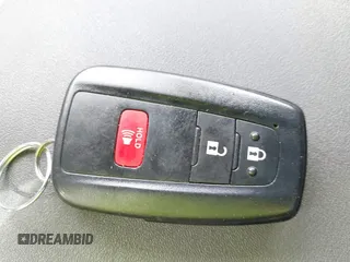 2023 Toyota Highlander L z VIN 5TDKDRAH0PS004630, wystawiony jako IAAI lot #42071940 z przebiegiem 34 441 mil mil oraz . Historia ofert i sprzedaży dostępna na DreamBid. Obrazek 11.