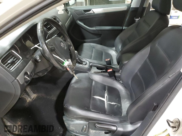 2013 Volkswagen Jetta Sedan SE with VIN 3VWDP7AJ6DM422500, listed as a Copart auction lot 45179555 with 128,933 mi miles and Salvage Title. Bid and sale history available at carsss.com. Image 7.