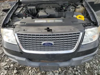 2003 Ford Expedition XLT Value with VIN 1FMPU16W03LA53090, listed as a Copart auction lot 45536955 with 139,944 mi miles and Salvage Title. Bid and sale history available at carsss.com. Image 12.