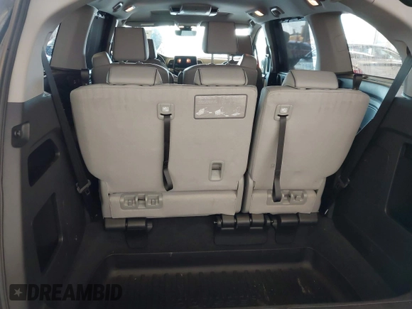 2024 Honda Odyssey Elite with VIN 5FNRL6H92RB037361, listed as a IAAI auction lot 40989243 with 15,636 mi miles. Bid and sale history available at carsss.com. Image 18.