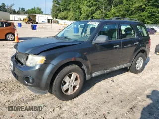 2009 Ford Escape XLS with VIN 1FMCU02739KD07929, listed as a Copart auction lot 64861745 with 144,914 mi miles and Clean title. Bid and sale history available at DreamBid. Image 1.