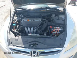 2007 Honda Accord LX SE с VIN 1HGCM56397A028272, выставлен на аукционе IAAI как лот 42579915 с пробегом 163 918 миль миль и . История ставок и продаж доступна на DreamBid. Изображение 10.