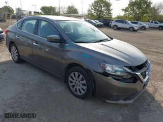 2016 Nissan Sentra SR with VIN 3N1AB7AP1GL654251, listed as a IAAI auction lot 41860006 with 71,407 mi miles. Bid and sale history available at carsss.com. Image 1.