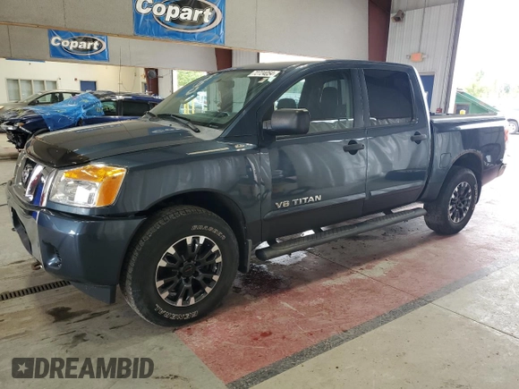 2013 Nissan Titan S with VIN 1N6AA0EJXDN313226, listed as a Copart auction lot 72724054 with 162,464 mi miles and Clean Title. Bid and sale history available at carsss.com. Image 1.