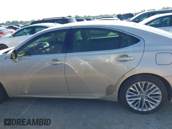 2014 Lexus ES 330 with VIN JTHBK1GG4E2138873, listed as a IAAI auction lot 42398865 with 100,113 mi miles and . Bid and sale history available at DreamBid. Image 14.