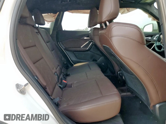 2023 BMW X1 xDrive28i with VIN WBX73EF06P5V77660, listed as a Copart auction lot 57342015 with 32,028 mi miles and Salvage title. Bid and sale history available at DreamBid. Image 11.
