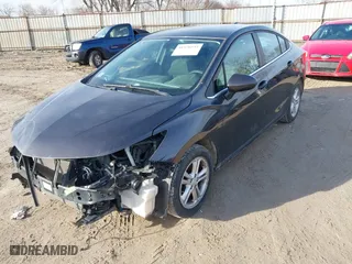2017 Chevrolet Cruze LT with VIN 1G1BE5SM7H7190138, listed as a IAAI auction lot 41570532 with NaN miles. Bid and sale history available at carsss.com. Image 18.