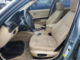 2008 BMW 3 Series 328xi z VIN WBAVC93568K040752, wystawiony jako Copart lot #45042605 z przebiegiem 162 092 mil mil oraz Czysty tytuł • Clean title. Historia ofert i sprzedaży dostępna na DreamBid. Obrazek 7.