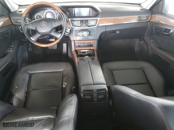 2013 Mercedes-Benz E-Class E 350 Luxury with VIN WDDHF5KB4DA760919, listed as a Copart auction lot 53721435 with 163,052 mi miles and Clean Title. Bid and sale history available at carsss.com. Image 8.