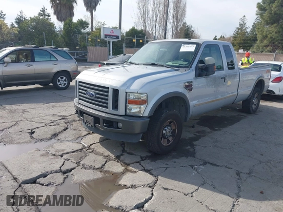 2008 Ford Super Duty F-250 SRW XL with VIN 1FTSX21R08EC05085, listed as a IAAI auction lot 41596775 with 1 mi miles. Bid and sale history available at carsss.com. Image 2.