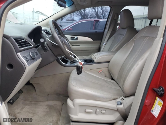 2011 Lincoln MKX with VIN 2LMDJ8JK8BBJ13614, listed as a Copart auction lot 49722575 with 161,221 mi miles and Salvage Title. Bid and sale history available at carsss.com. Image 7.