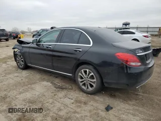 2017 Mercedes-Benz C 300 с VIN 55SWF4KB1HU218927, выставлен на аукционе Copart как лот 84212684 с пробегом Не указан миль и Списание • Salvage title. История ставок и продаж доступна на DreamBid. Изображение 2.