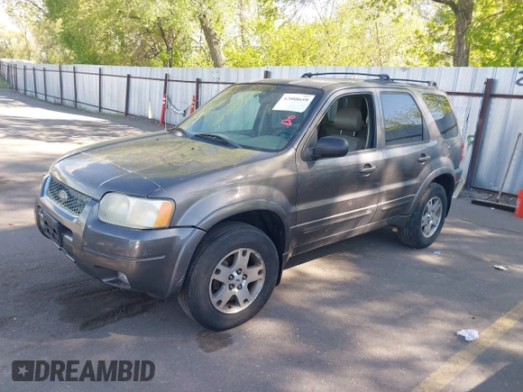 2003 Ford Escape Limited with VIN 1FMCU94173KB02067, listed as a IAAI auction lot 42088659 with 236,209 mi miles. Bid and sale history available at carsss.com. Image 2.