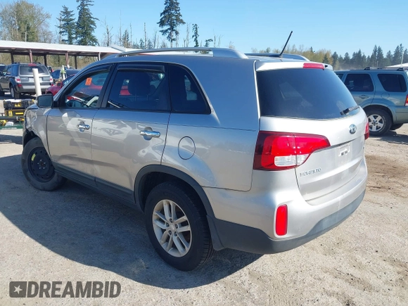 2014 Kia Sorento LX with VIN 5XYKTDA69EG522542, listed as a IAAI auction lot 42045720 with 1 mi miles. Bid and sale history available at carsss.com. Image 3.