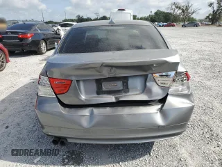 2009 BMW 3 Series 328i z VIN WBAPH77589NM47268, wystawiony jako Copart lot #57877405 z przebiegiem 157 930 mil mil oraz Szkoda całkowita • Salvage title. Historia ofert i sprzedaży dostępna na DreamBid. Obrazek 6.