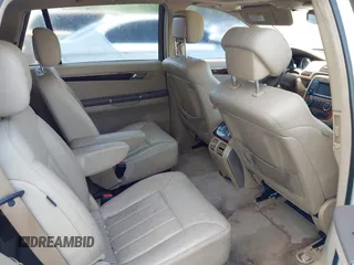 2006 Mercedes-Benz R-Class 3.5L with VIN 4JGCB65E26A010431, listed as a IAAI auction lot 41907240 with 123,379 mi miles. Bid and sale history available at carsss.com. Image 8.