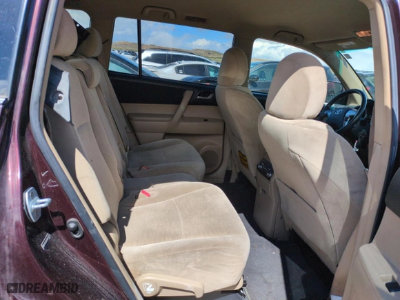 2013 Toyota Highlander Hybrid with VIN JTEBC3EH4D2012724, listed as a Copart auction lot 51132735 with 139,653 mi miles and Salvage Title. Bid and sale history available at carsss.com. Image 10.
