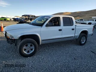 2003 Dodge Dakota z VIN 1D7HG48Z53S314833, wystawiony jako Copart lot #79142254 z przebiegiem 131 044 mil mil oraz Szkoda całkowita • Salvage title. Historia ofert i sprzedaży dostępna na DreamBid. Obrazek 1.