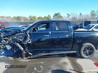 2014 Ram 1500 Express z VIN 1C6RR6KT8ES336361, wystawiony jako IAAI lot #41390683 z przebiegiem 130 244 mil mil oraz . Historia ofert i sprzedaży dostępna na DreamBid. Obrazek 15.