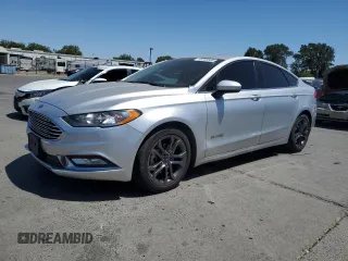 2018 Ford Fusion SE с VIN 3FA6P0LU8JR124674, выставлен на аукционе Copart как лот 63768555 с пробегом 128 816 миль миль и Списание • Salvage title. История ставок и продаж доступна на DreamBid. Изображение 1.