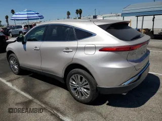 2022 Toyota Venza LE with VIN JTEAAAAH0NJ117778, listed as a Copart auction lot 70508694 with 31,492 mi miles and Salvage Title. Bid and sale history available at carsss.com. Image 2.