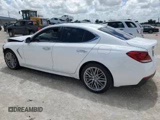 2020 Genesis G70 2.0T with VIN KMTG64LA6LU062428, listed as a Copart auction lot 70580194 with 43,226 mi miles and Non Repairable. Bid and sale history available at carsss.com. Image 2.
