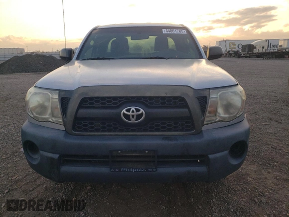 2011 Toyota Tacoma with VIN 5TFTX4CN7BX006332, listed as a Copart auction lot 44001785 with 202,992 mi miles and Salvage title. Bid and sale history available at DreamBid. Image 5.