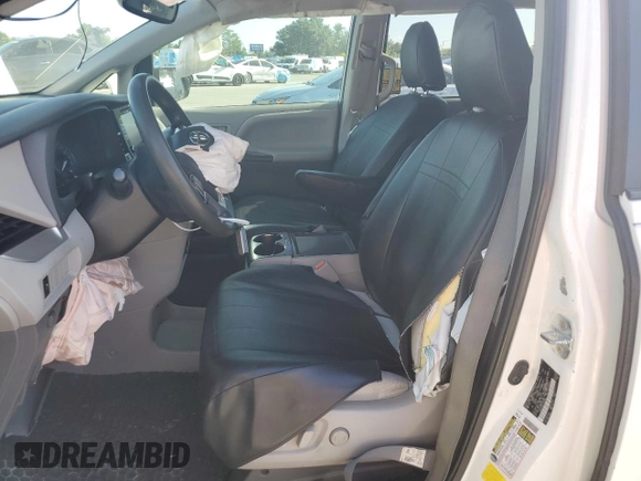 2020 Toyota Sienna LE Auto Access Seat with VIN 5TDKZ3DC4LS087696, listed as a Copart auction lot 51866585 with 195,020 mi miles and Non Repairable. Bid and sale history available at carsss.com. Image 7.