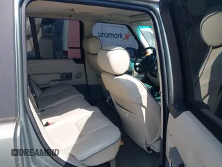2006 Land Rover Range Rover HSE with VIN SALME15466A202423, listed as a IAAI auction lot 42596487 with 210,618 mi miles and . Bid and sale history available at DreamBid. Image 8.