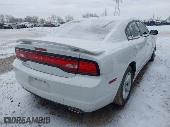 2013 Dodge Charger SXT with VIN 2C3CDXHG6DH643261, listed as a IAAI auction lot 41612150 with 164,181 mi miles. Bid and sale history available at carsss.com. Image 4.