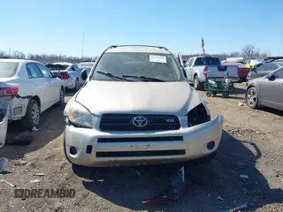 2007 Toyota RAV4 with VIN JTMBK33V375033888, listed as a IAAI auction lot 41759660 with 1 mi miles. Bid and sale history available at carsss.com. Image 12.