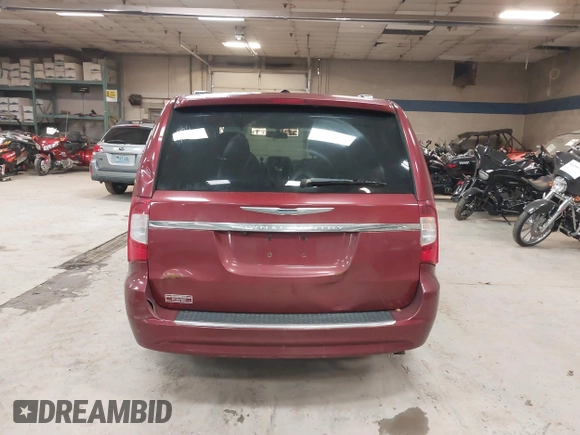 2012 Chrysler Town & Country Touring with VIN 2C4RC1BG1CR314023, listed as a IAAI auction lot 41078817 with Not Provided miles and . Bid and sale history available at DreamBid. Image 16.