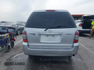 2004 Mazda MPV LX with VIN JM3LW28AX40531451, listed as a IAAI auction lot 42099092 with 249,548 mi miles and . Bid and sale history available at carsss.com. Image 16.