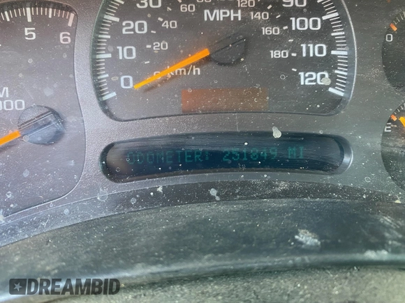 2003 GMC Yukon SLT with VIN 1GKEK13V23J300767, listed as a IAAI auction lot 41691632 with 251,849 mi miles. Bid and sale history available at carsss.com. Image 17.
