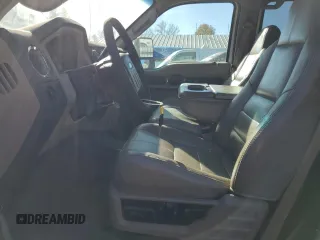 2010 Ford F-250 XL with VIN 1FTSW2BR8AEA98486, listed as a Copart auction lot 81964114 with 240,827 mi miles and Salvage title. Bid and sale history available at DreamBid. Image 7.