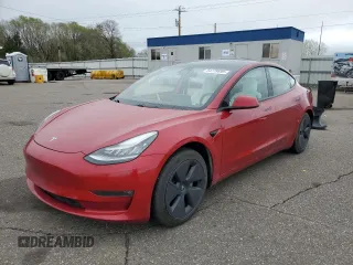 2021 Tesla Model 3 Long Range z VIN 5YJ3E1EB2MF855109, wystawiony jako Copart lot #54778695 z przebiegiem 18 841 mil mil oraz Szkoda całkowita • Salvage title. Historia ofert i sprzedaży dostępna na DreamBid. Obrazek 1.