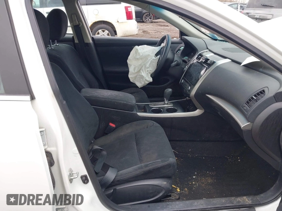2015 Nissan Altima S z VIN 1N4AL3AP7FN380657, wystawiony jako IAAI lot #41883719 z przebiegiem 155 176 mil mil oraz . Historia ofert i sprzedaży dostępna na DreamBid. Obrazek 5.