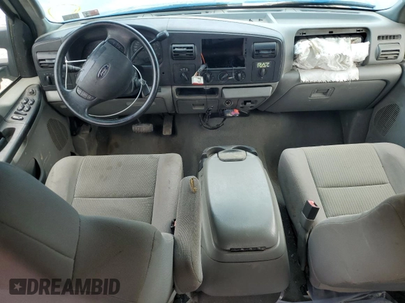2005 Ford F-350 XL z VIN 1FTWW31P55EA70013, wystawiony jako Copart lot #62473005 z przebiegiem 205 642 mil mil oraz Szkoda całkowita • Salvage title. Historia ofert i sprzedaży dostępna na DreamBid. Obrazek 8.