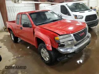 2004 GMC Canyon SLE Z71 with VIN 1GTDT196148217750, listed as a Copart auction lot 44117015 with 217,964 mi miles and Salvage Title. Bid and sale history available at carsss.com. Image 4.