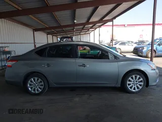 2014 Nissan Sentra SV z VIN 3N1AB7AP2EY252609, wystawiony jako IAAI lot #42713910 z przebiegiem 139 039 mil mil oraz . Historia ofert i sprzedaży dostępna na DreamBid. Obrazek 13.