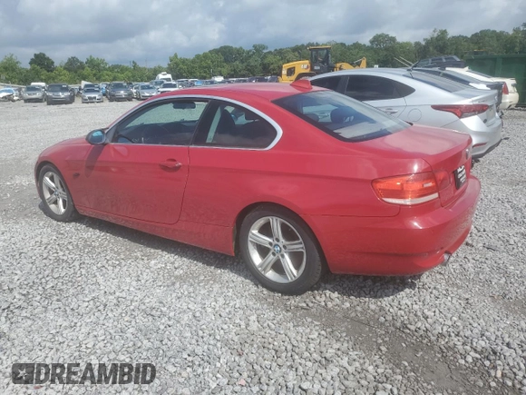 2007 BMW 3 Series 335i z VIN WBAWB73537P036817, wystawiony jako Copart lot #61575795 z przebiegiem 157 329 mil mil oraz Czysty tytuł • Clean title. Historia ofert i sprzedaży dostępna na DreamBid. Obrazek 2.