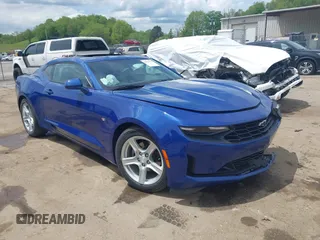 2019 Chevrolet Camaro 1LT z VIN 1G1FB1RX7K0151147, wystawiony jako IAAI lot #42179932 z przebiegiem 51 561 mil mil oraz . Historia ofert i sprzedaży dostępna na DreamBid. Obrazek 1.