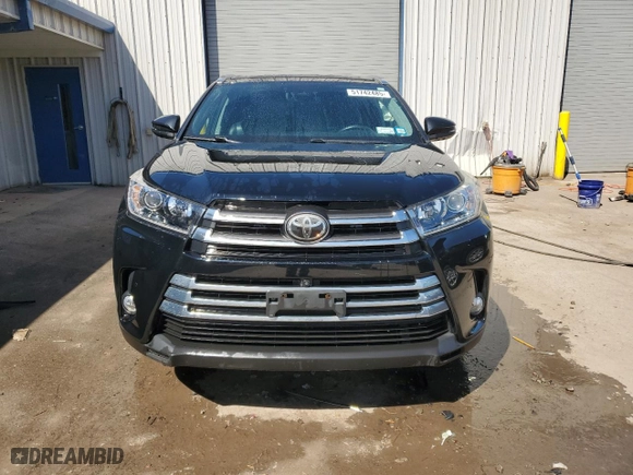 2017 Toyota Highlander Limited with VIN 5TDDZRFH3HS371946, listed as a Copart auction lot 51742485 with 105,389 mi miles and Salvage Title. Bid and sale history available at carsss.com. Image 5.