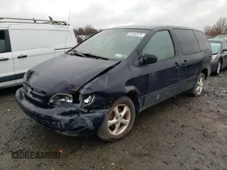 2000 Toyota Sienna CE with VIN 4T3ZF19C7YU290320, listed as a Copart auction lot 81402574 with 0 mi miles and Clean Title. Bid and sale history available at carsss.com. Image 1.
