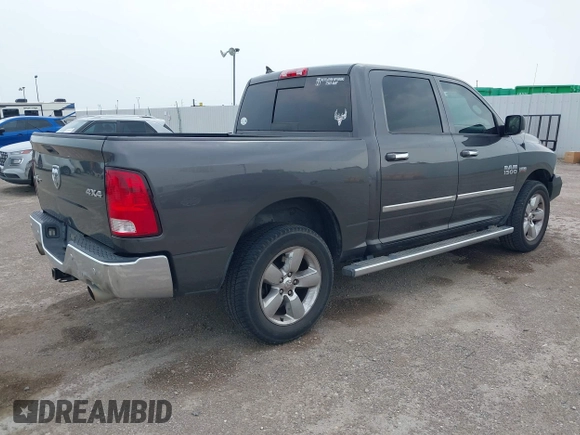 2014 Ram 1500 Big Horn z VIN 1C6RR7LT3ES473437, wystawiony jako IAAI lot #42271994 z przebiegiem 194 369 mil mil oraz . Historia ofert i sprzedaży dostępna na DreamBid. Obrazek 4.