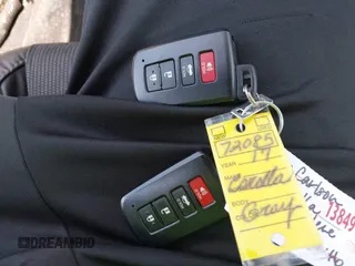 2017 Toyota Corolla L с VIN 2T1BURHE3HC833049, выставлен на аукционе IAAI как лот 42615776 с пробегом 70 526 миль миль и . История ставок и продаж доступна на DreamBid. Изображение 11.